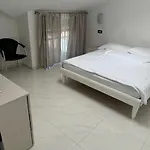 Apartmán Penthouse With Pool *