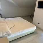 Penthouse With Pool Apartmán *